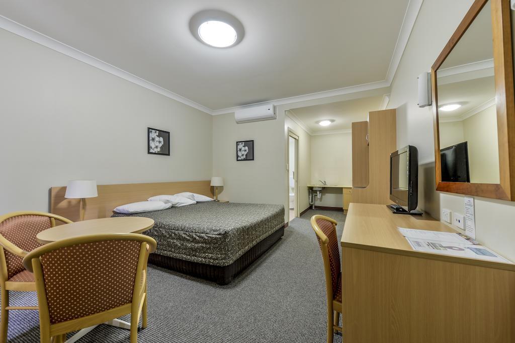 Golden Guitar Motor Inn Tamworth Phòng bức ảnh